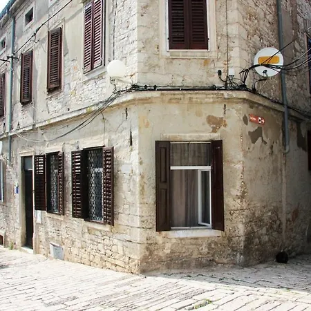 Zlatko Apartment *