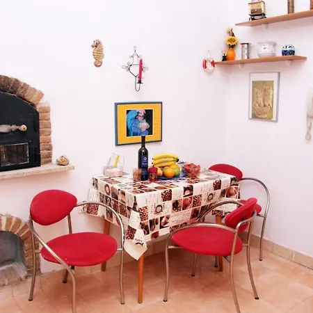 Apartment Zlatko Pula