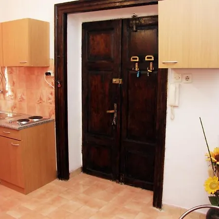 Apartment Zlatko Pula